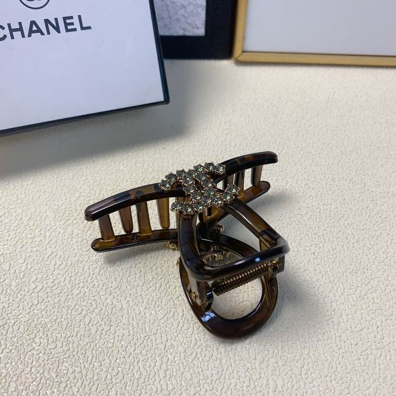 Chanel Hair Grab Clip  (6)